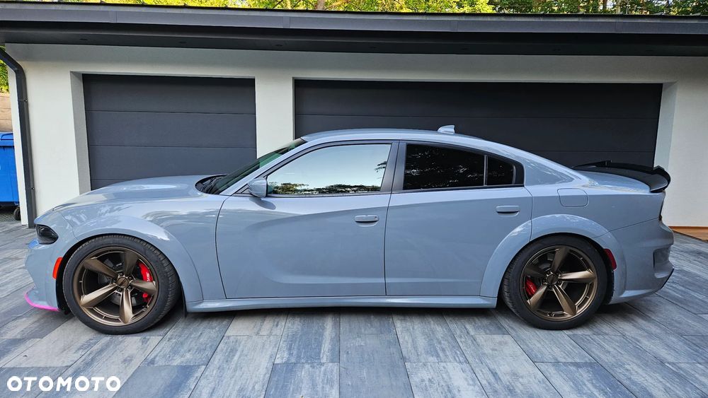 Dodge Charger 6.4 Scat Pack Widebody - 13