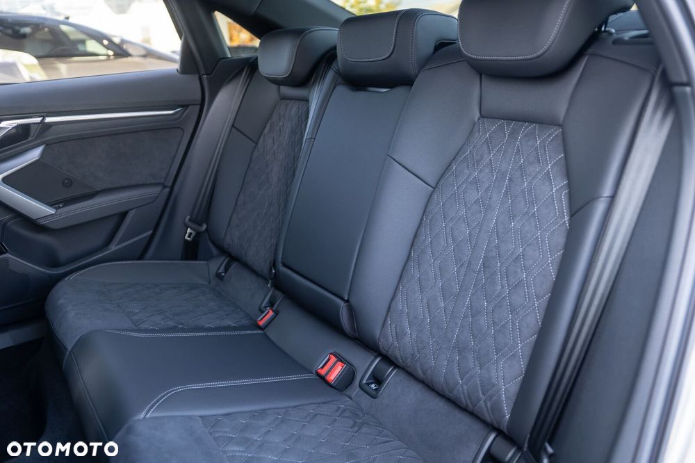 Audi S3 Limousine - 18