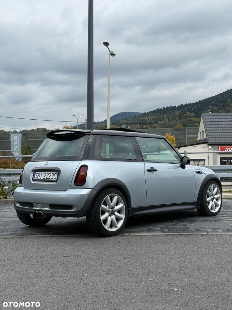 MINI Cooper chili - 7