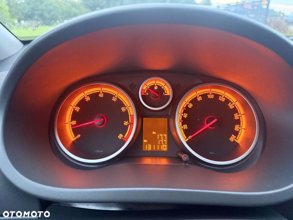 Opel Corsa - 6