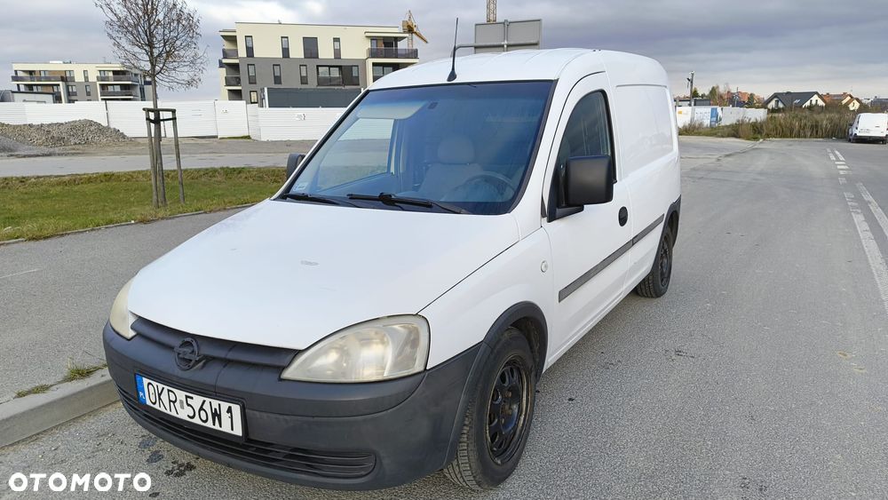 Opel Combo - 1