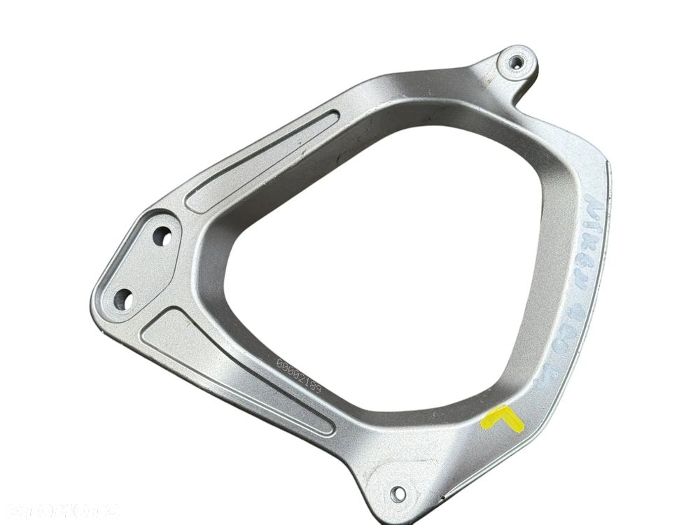 Stelaż błotnika L   Yamaha Niken 900    17-21R - 1