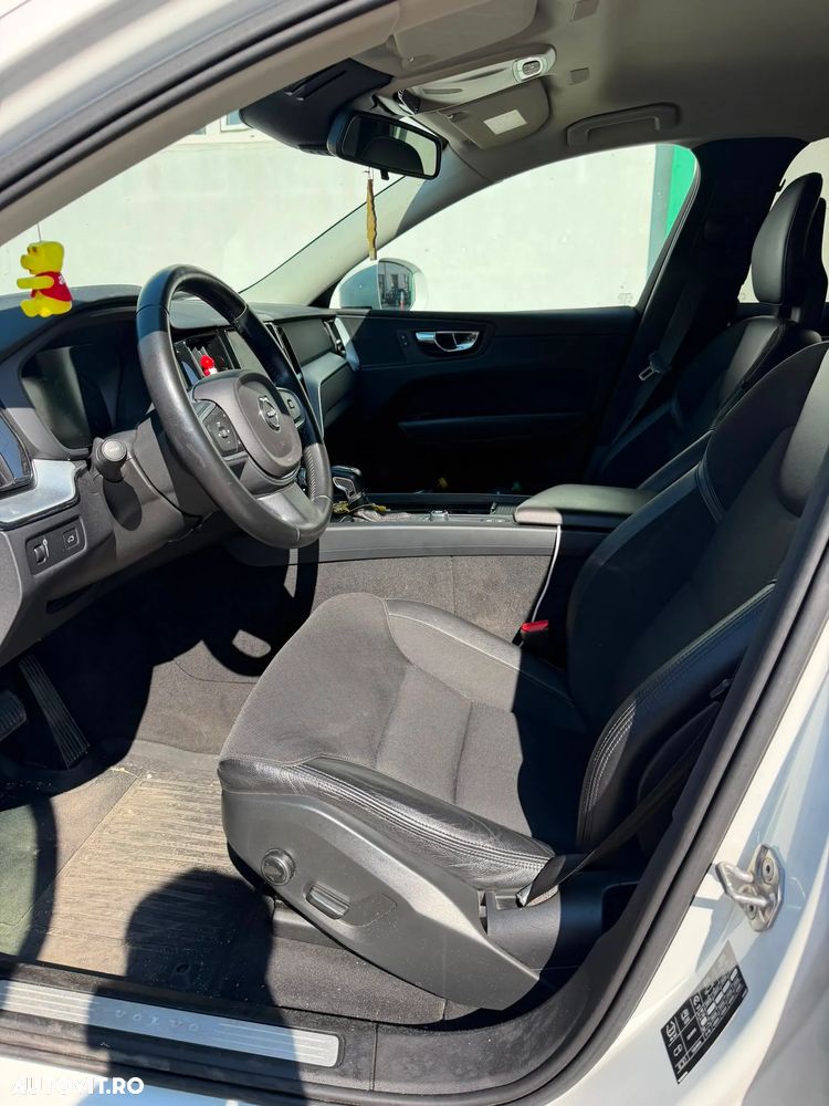Volvo XC 60 - 10