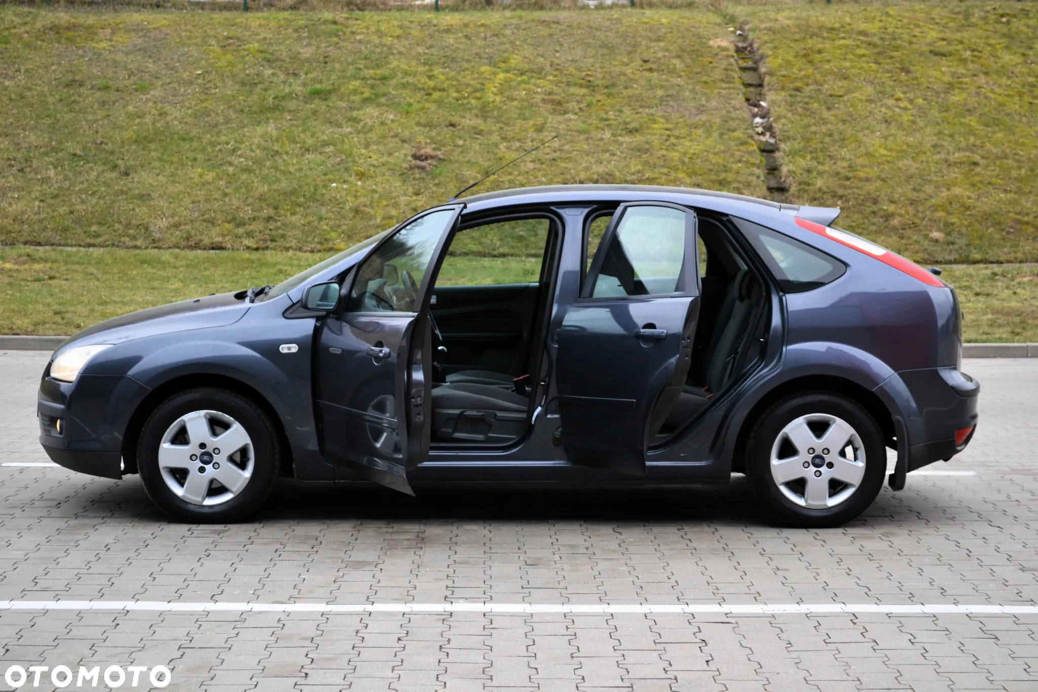 Ford Focus 1.6 Gold X - 25