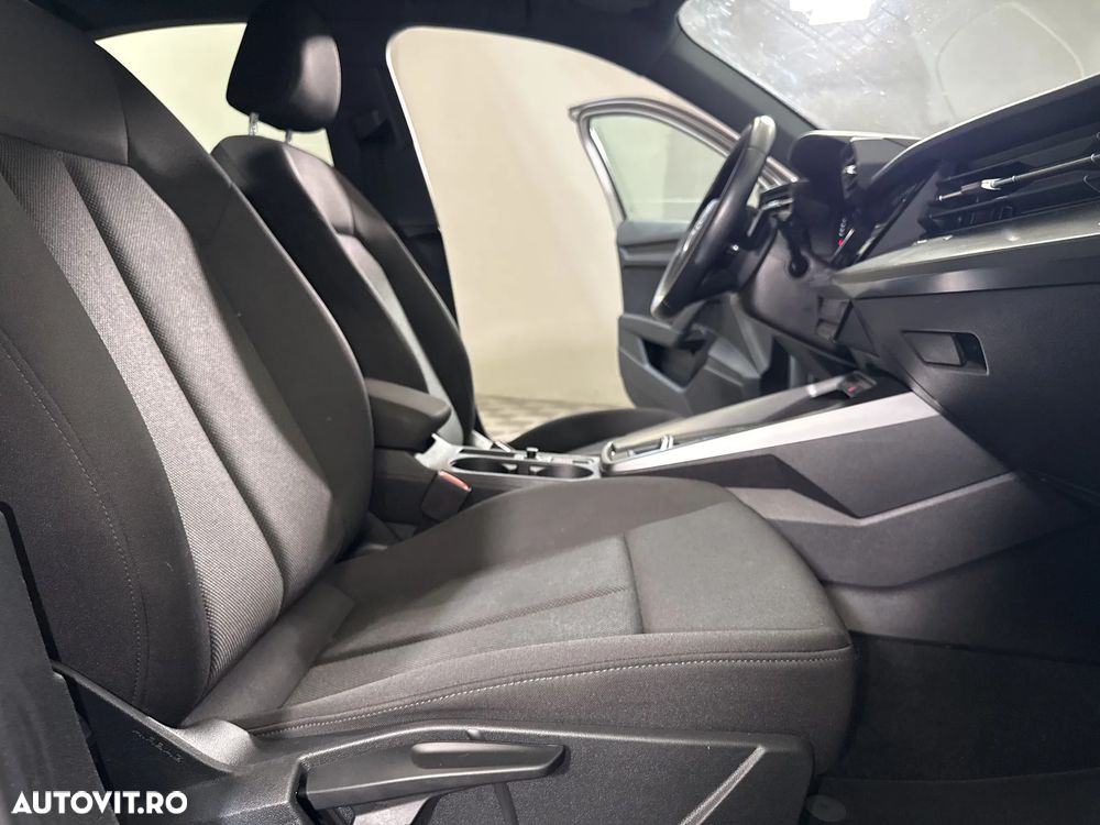 Audi A3 Sportback 35 TDI S tronic - 12
