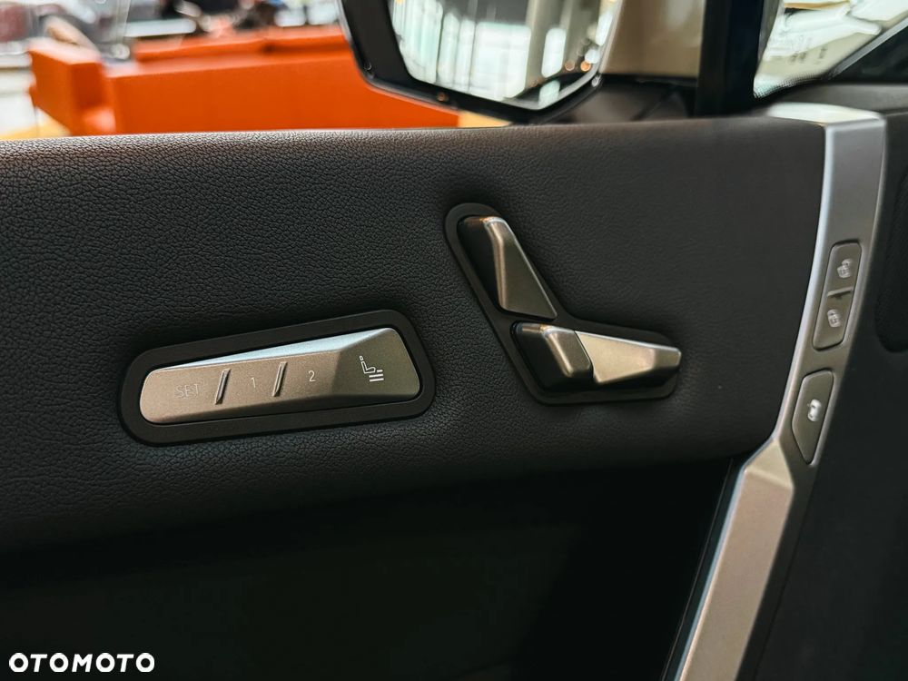 BMW iX xDrive45 - 15