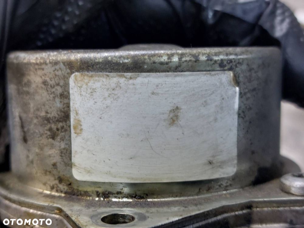 POMPA VACUM JAGUAR XF X250 5.0 V8 - 5