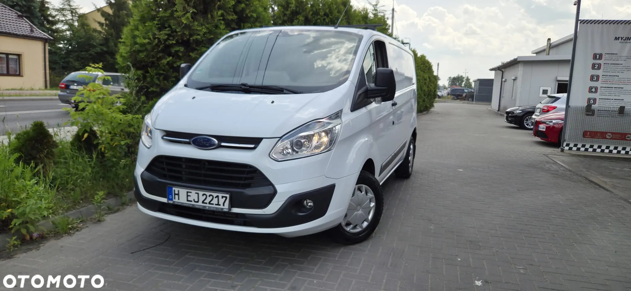 Ford TRANSIT CUSTOM - 26