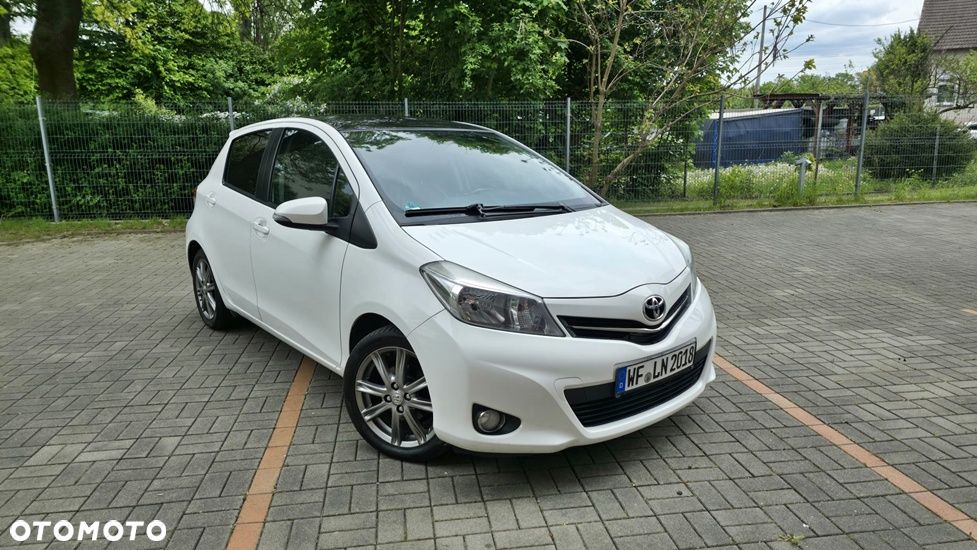 Toyota Yaris 1.33 Premium - 1
