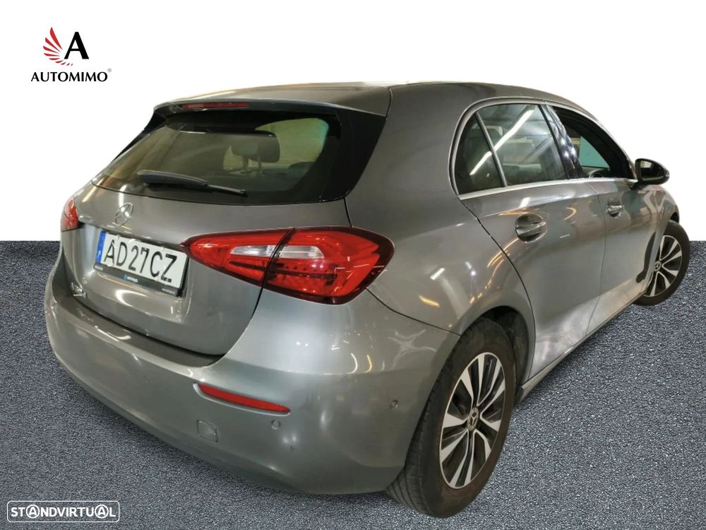 Mercedes-Benz A 160 d Style Plus - 2