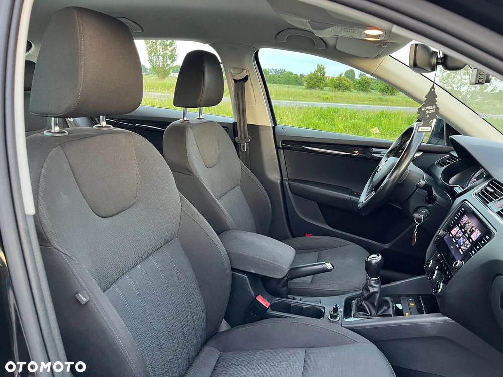 Skoda Octavia 1.5 TSI ACT Style - 32
