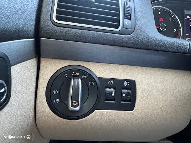 VW Touran 1.6 TDI Blue.Highline 7L - 14