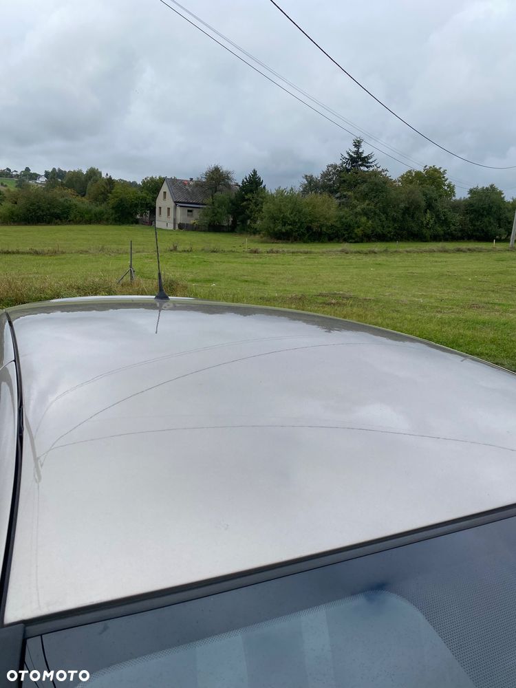 Renault Clio - 30
