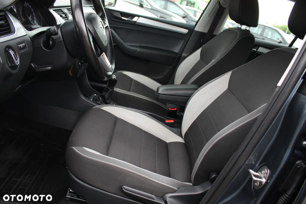 Skoda RAPID 1.0 TSI Cool Edition - 11