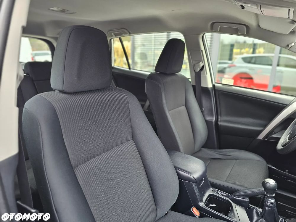 Toyota RAV4 2.0 Silver 4x4 - 33