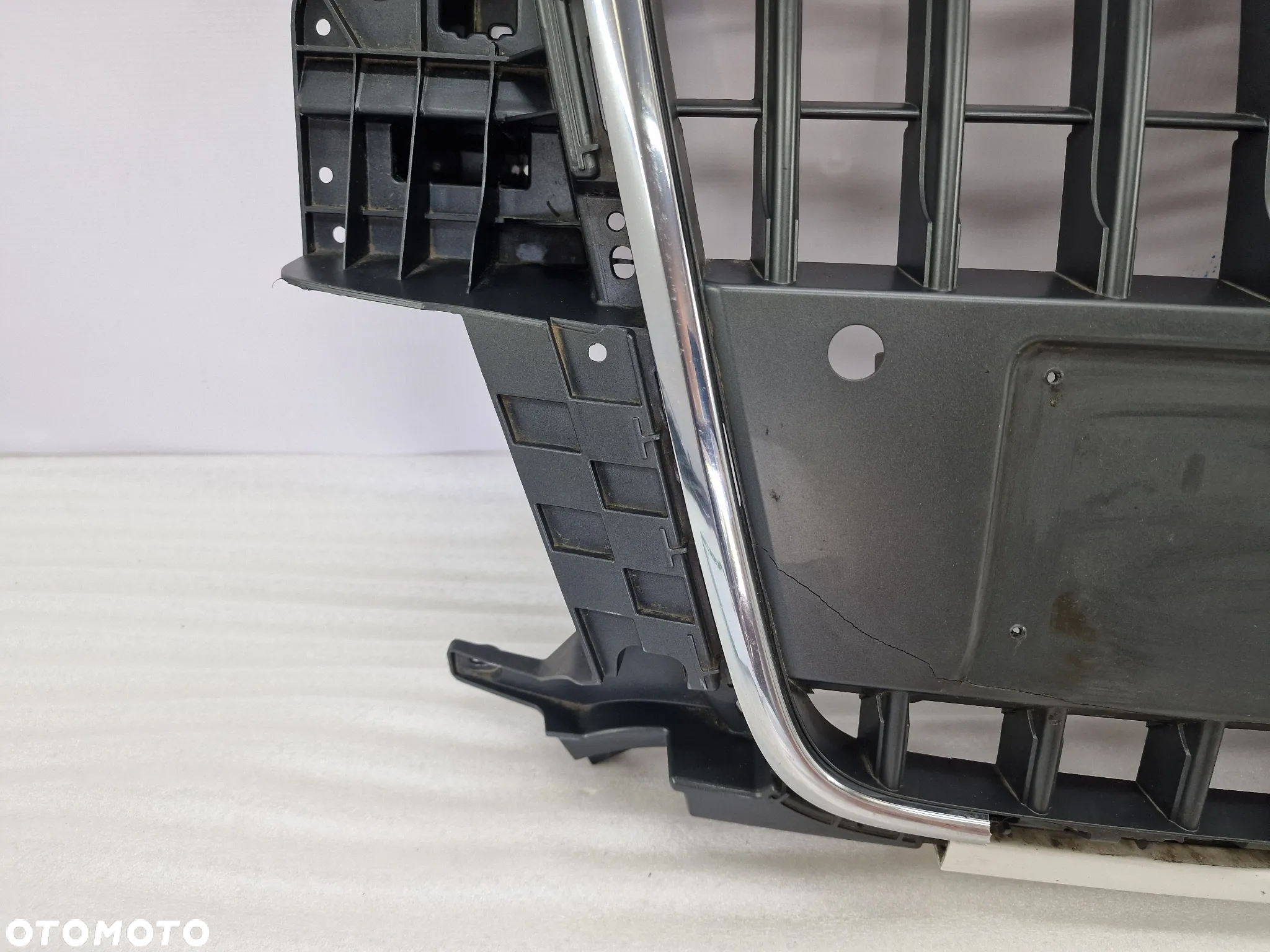 AUDI Q3 8U0 10-14 ATRAPA / GRILL PRZEDNI PRZÓD NA PDC , NR 8U0853653H / 8U0853651H / 8U0853651J / 8U0853651K , NR AUKCJI GR171 - 9