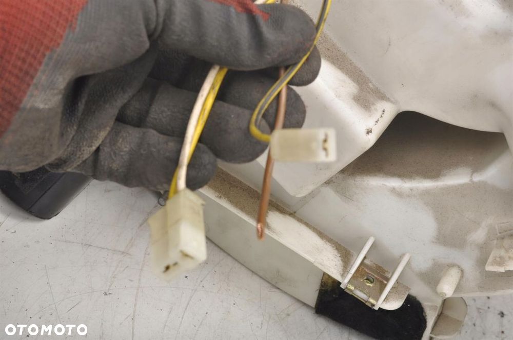 VOLKSWAGEN PASSAT B2 NAGRZEWNICA 1986 - 4