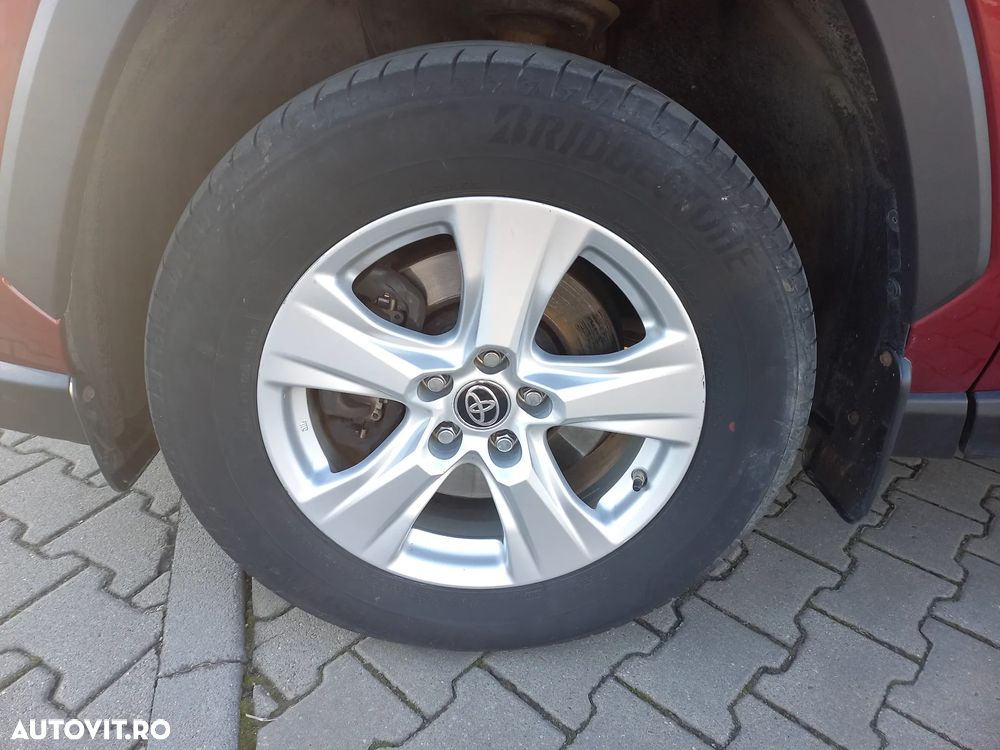 Toyota RAV4 - 27