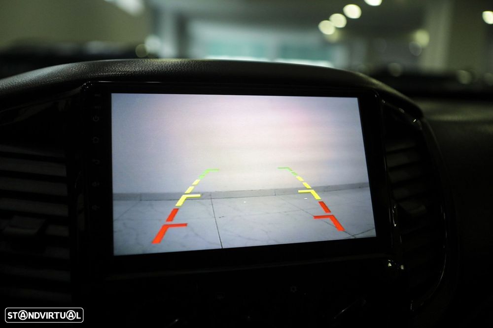 Mitsubishi L200 2.3 DI-D Strakar CD Intense 4WD - 32