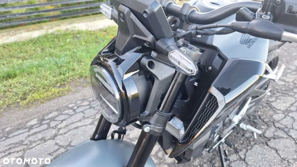 Honda CB - 6
