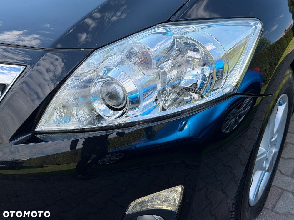 Toyota Auris 1.8 Life - 11