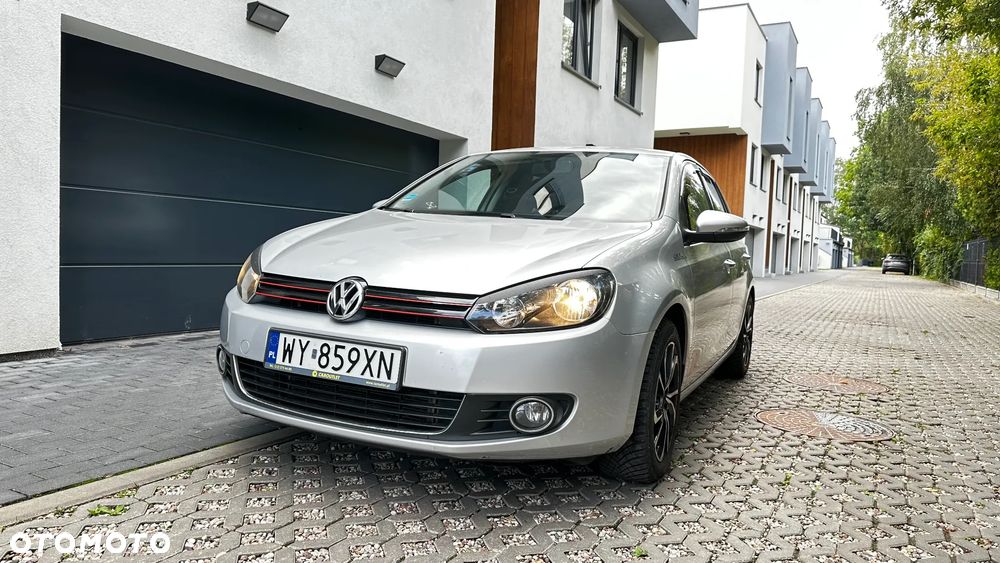 Volkswagen Golf - 6