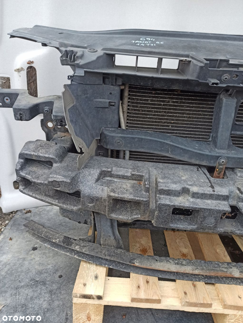Pas przedni wzmocnienie komplet chłodnic VW PASSAT B6 1.4TSI - 3