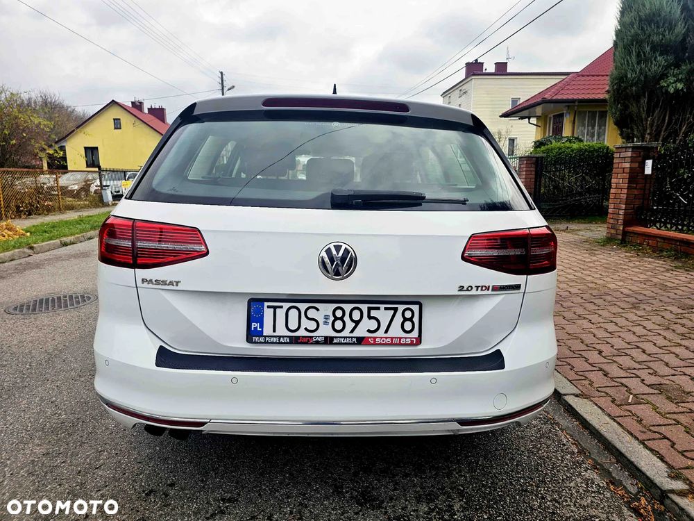 Volkswagen Passat Variant 2.0 TDI SCR 4Motion DSG Highline - 4