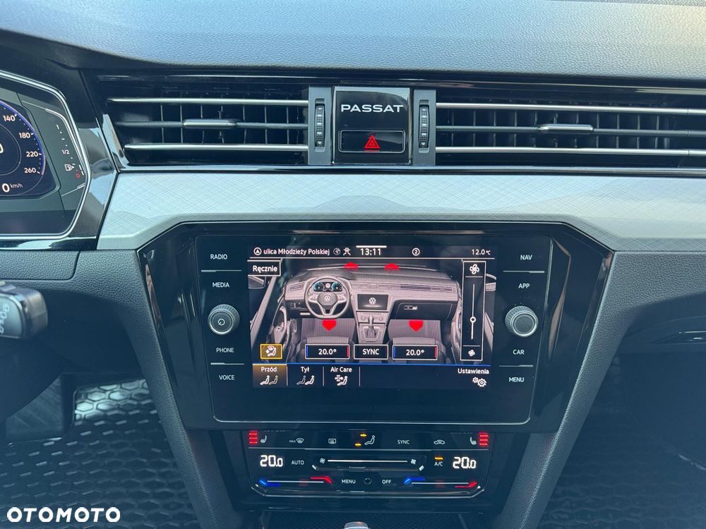 Volkswagen Passat Variant 2.0 TDI Business DSG - 24