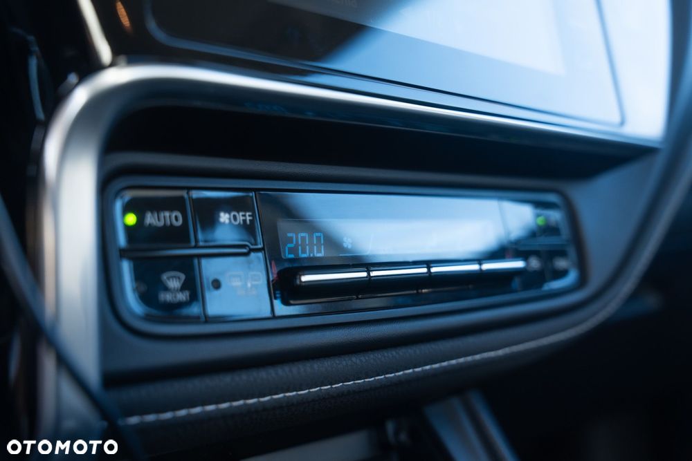 Toyota Corolla 1.6 Comfort - 13