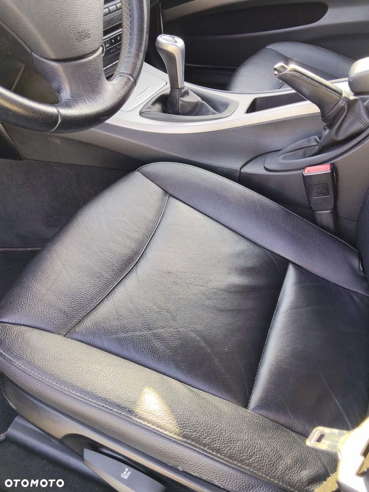 BMW Seria 3 318d - 9