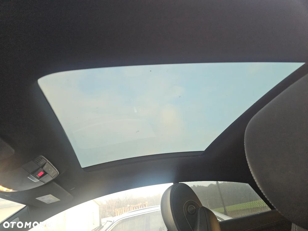 Mercedes-Benz Klasa E 220 d 4Matic 9G-TRONIC Avantgarde - 9