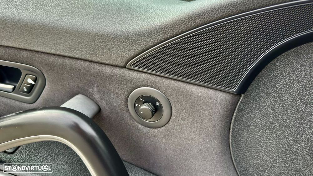 VW Scirocco 2.0 TDI Sport DSG - 30