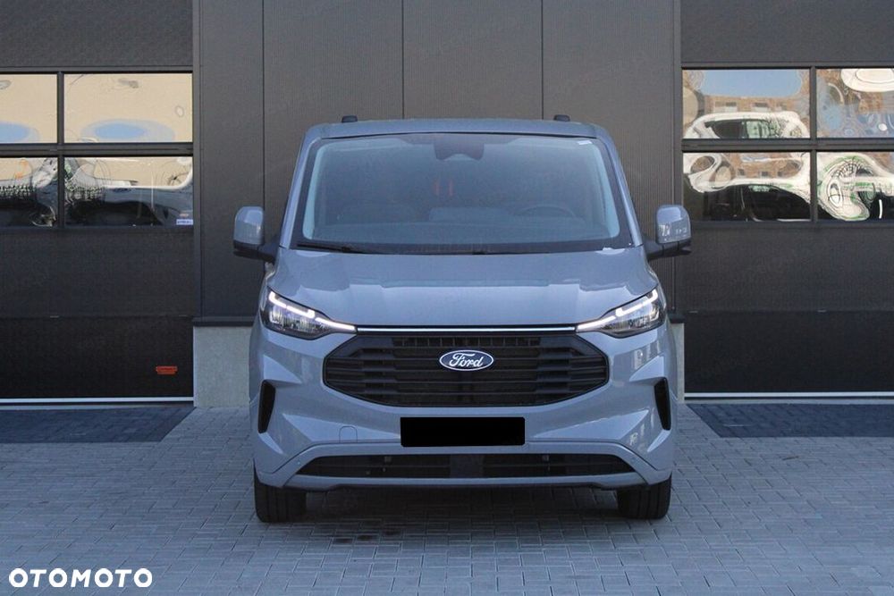 Ford Transit Custom 320 L2H1 Limited A8 2.0 170KM - 3