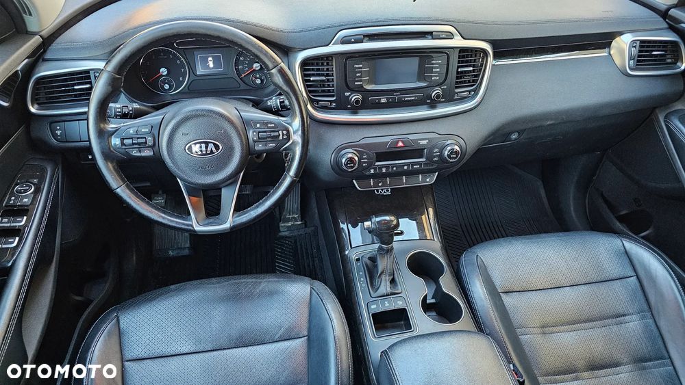 Kia Sorento - 26