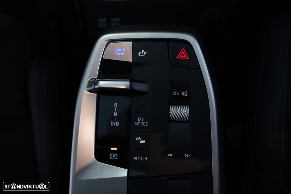 BMW iX1 xDrive30 Pack Desportivo M - 49