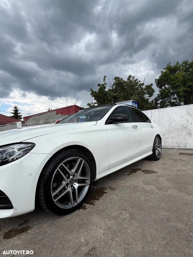 Mercedes-Benz E 220 d 4MATIC Aut. - 6
