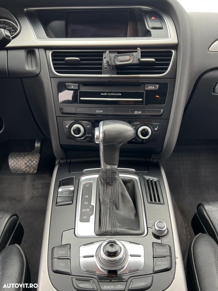 Audi A4 Limuzina - 8