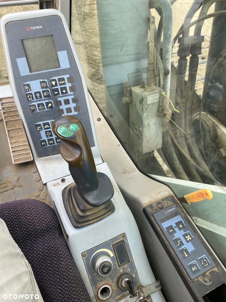 Terex TC 260 lc - 21