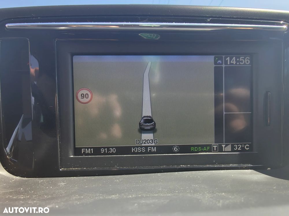 Renault Megane ENERGY dCi 110 Start & Stop Bose Edition - 11