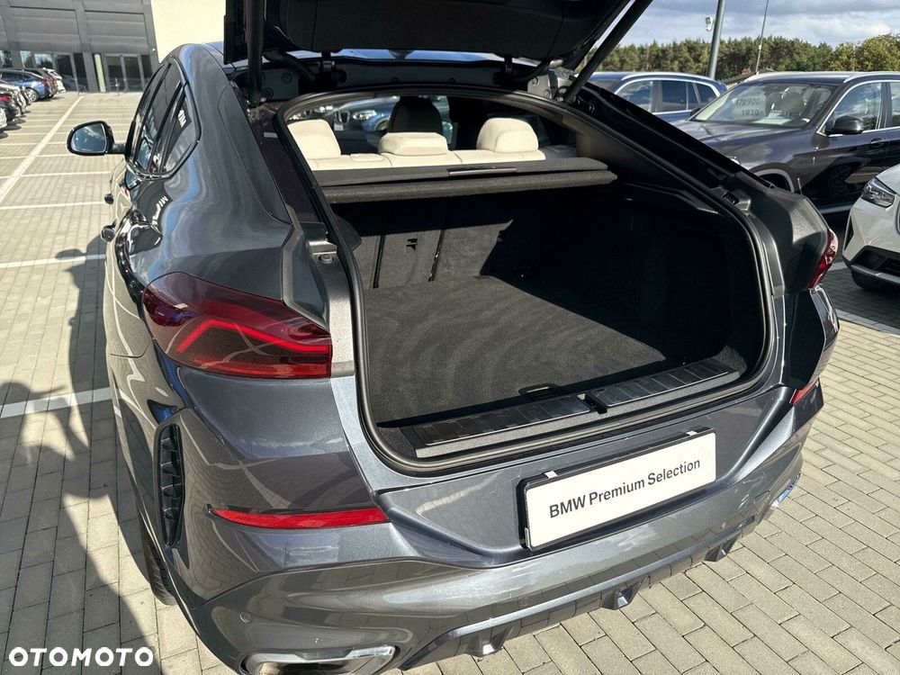 BMW X6 - 14