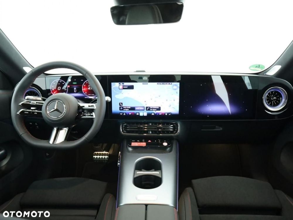 Mercedes-Benz CLA - 8