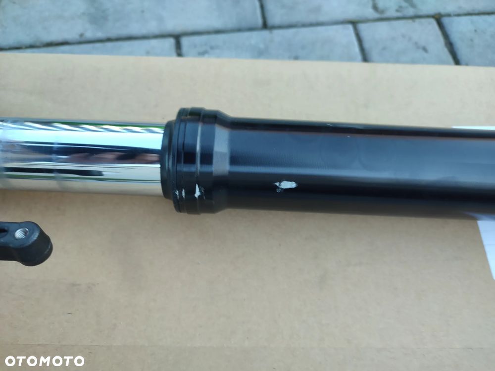 Laga, goleń, amortyzator Kawasaki Z900 RS - 9