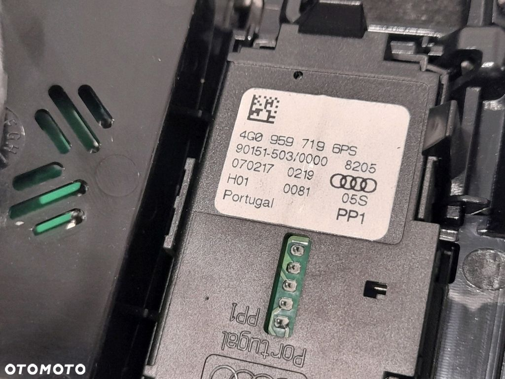AUDI A6 C7 S-LINE LAMPKA OŚWIETLENIA KABINY LED OTWIERANIE BRAMY 4G0959719 - 15