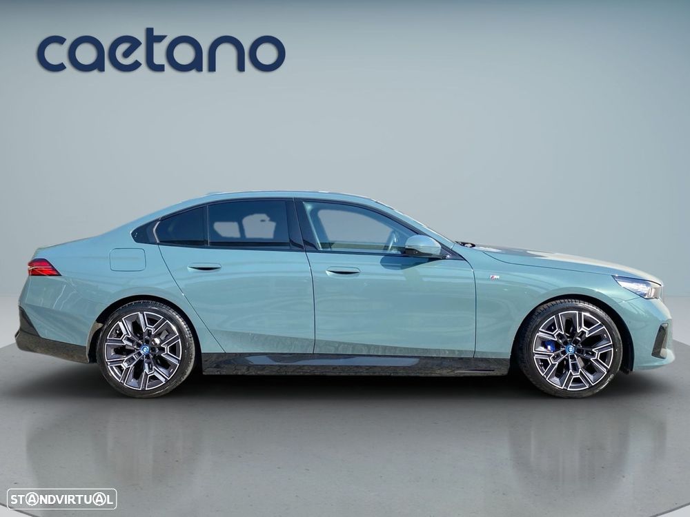 BMW i5 eDrive40 Pack Desportivo M - 24