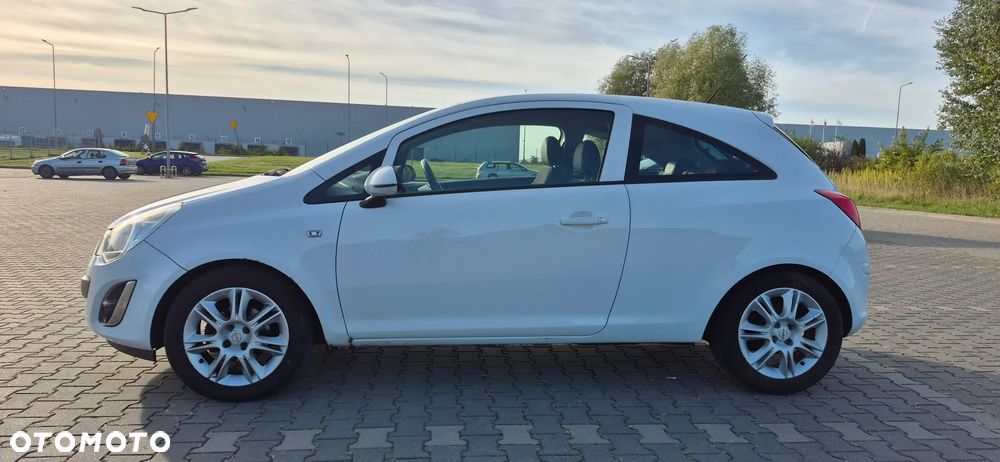 Opel Corsa - 4