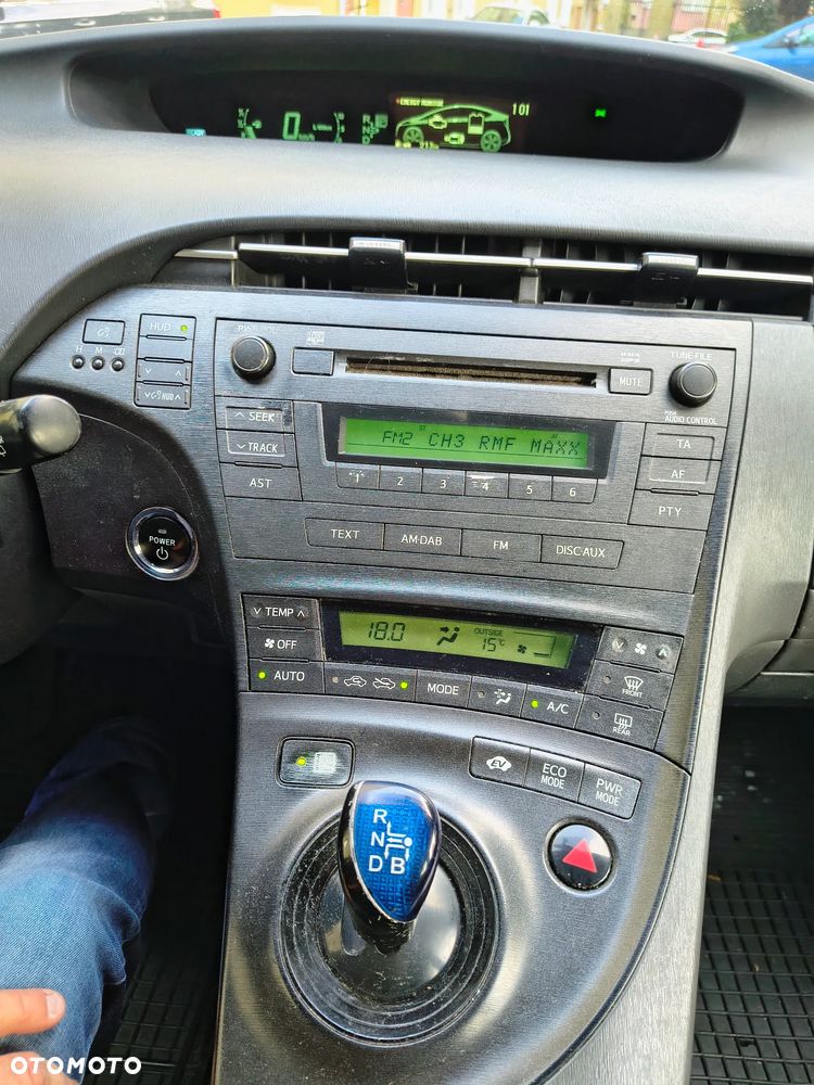 Toyota Prius 1.8 HSD Active - 5