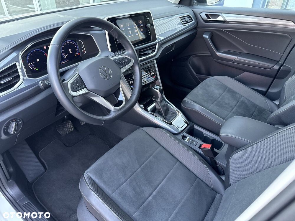 Volkswagen T-Roc - 11