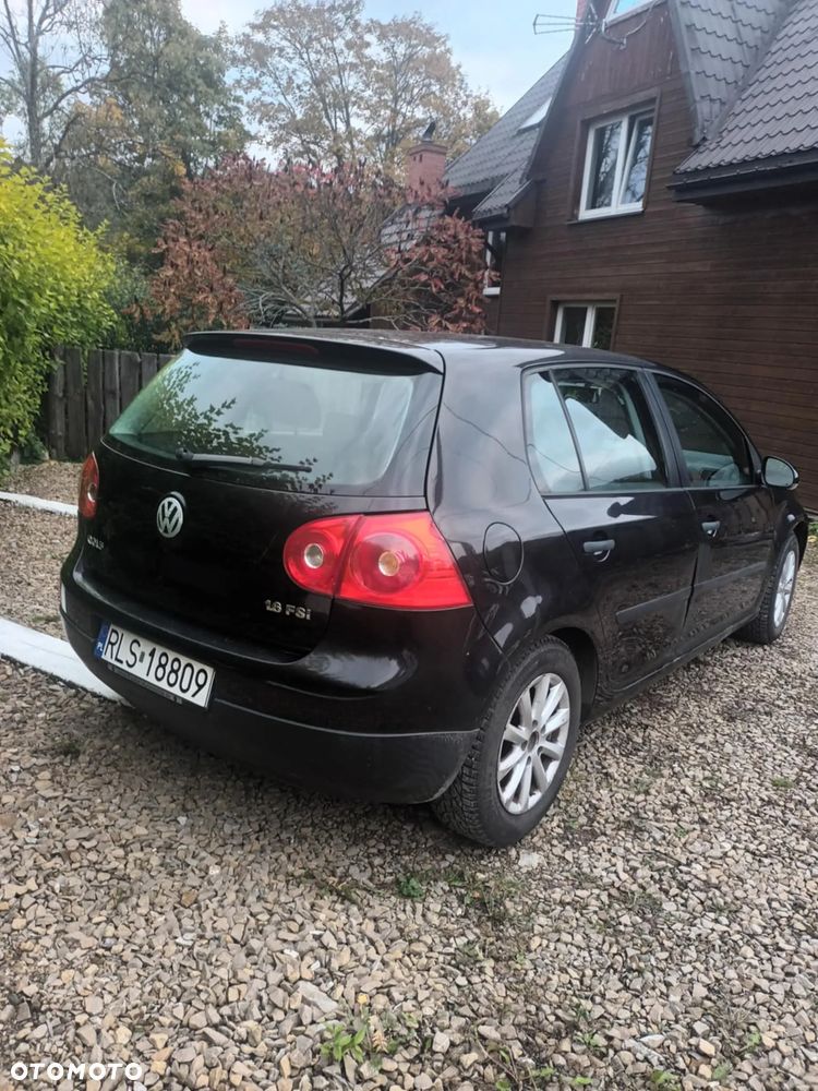 Volkswagen Golf V 1.6 FSI Comfortline - 2