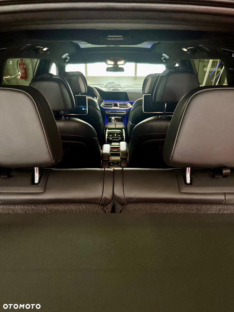 BMW X7 xDrive40d mHEV sport - 27